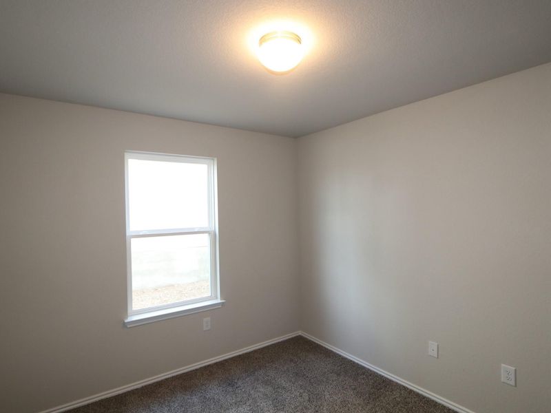 Spacious, unfurnished interior of a new home in Cascades at Onion Creek, Austin (Image 14).