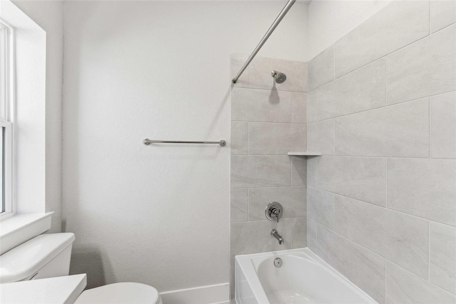 Furnished interior view inside a new home in Valencia, Manvel (Image 9). Furnished interior view inside a new home in Valencia, Manvel (Image 9).