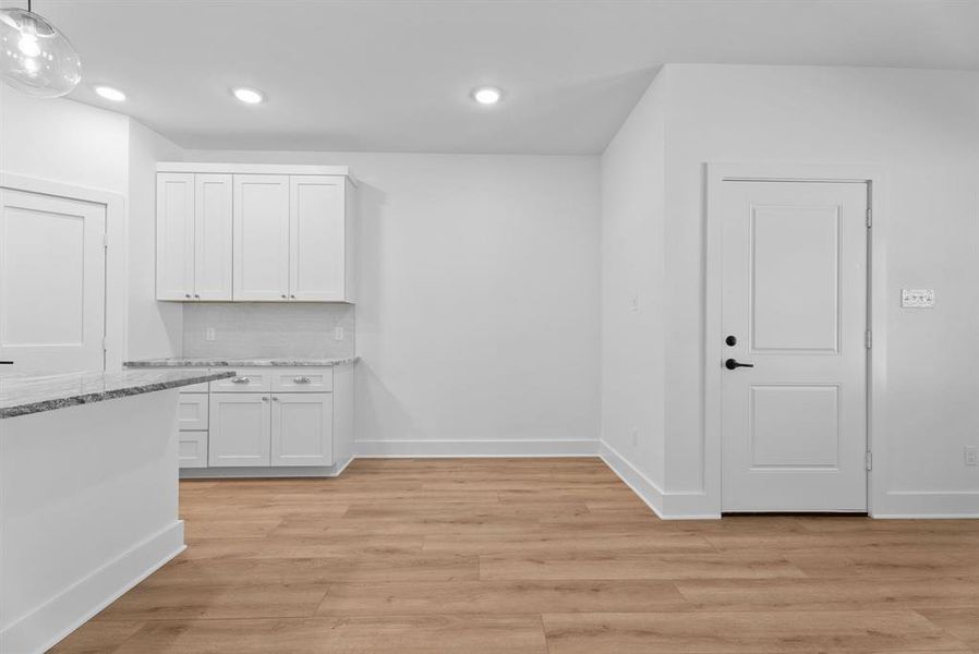 Spacious, unfurnished interior of a new home in , Tyler (Image 16).