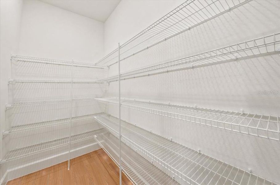 Spacious, unfurnished interior of a new home in , Palmetto (Image 30).