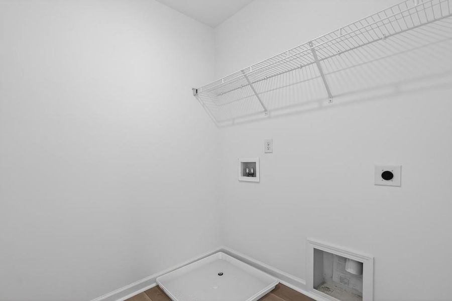 Spacious, unfurnished interior of a new home in Somerset at Veterans Memorial, Mableton (Image 29).