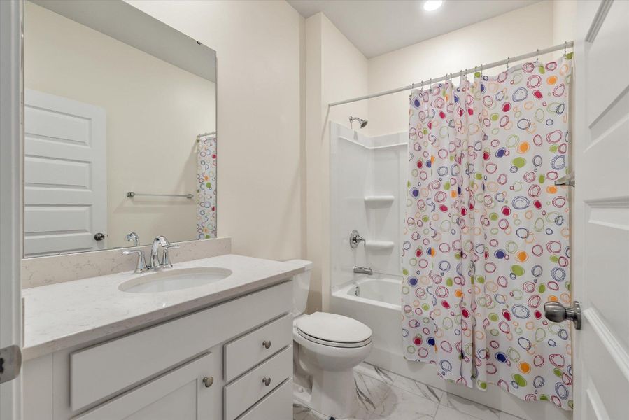 Furnished interior view inside a new home in Horizons at Summers Corner | 55+: The Legends, Summerville (Image 26). Furnished interior view inside a new home in Horizons at Summers Corner | 55+: The Legends, Summerville (Image 26).