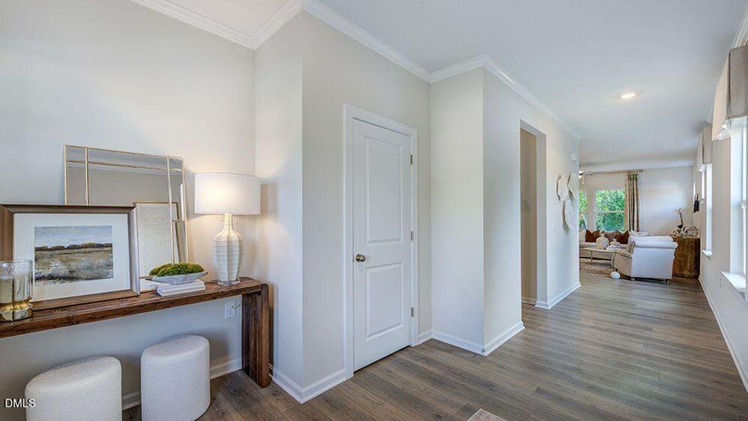 F Quincy entry F Quincy entry