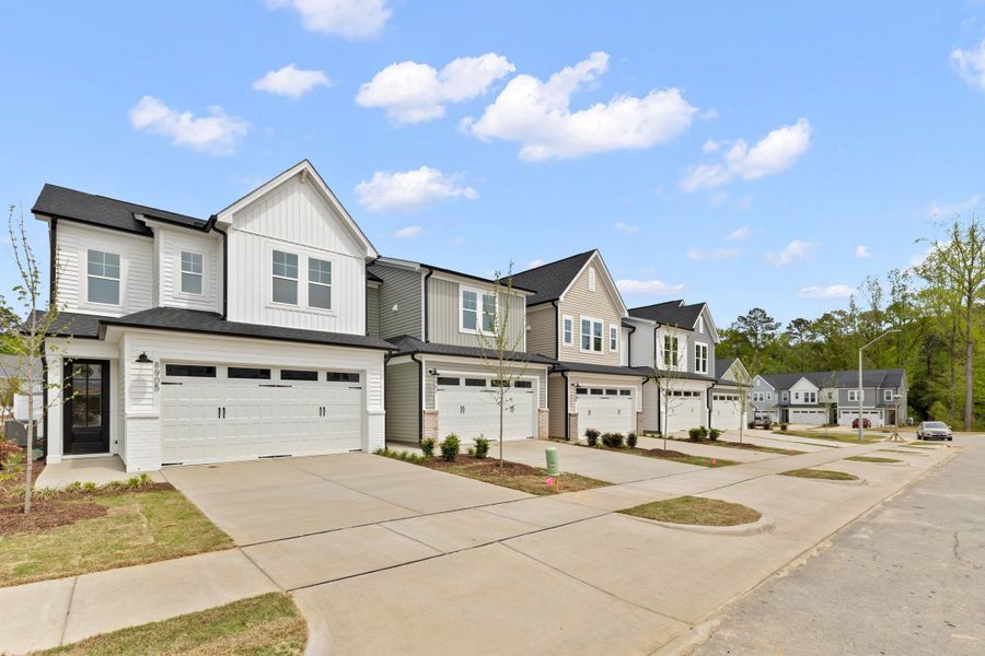 Representative exterior photo of a completed home built from the The Hemlock by RobuckHomes in Kennebec Crossing, Angier, NC (Image 52).