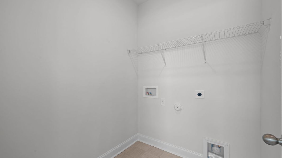 Spacious, unfurnished interior of a new home in Tyler - Home on the Lake, New Bern (Image 33).