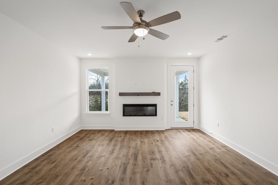 New Home in Smyrna, TN.  - Slide 15