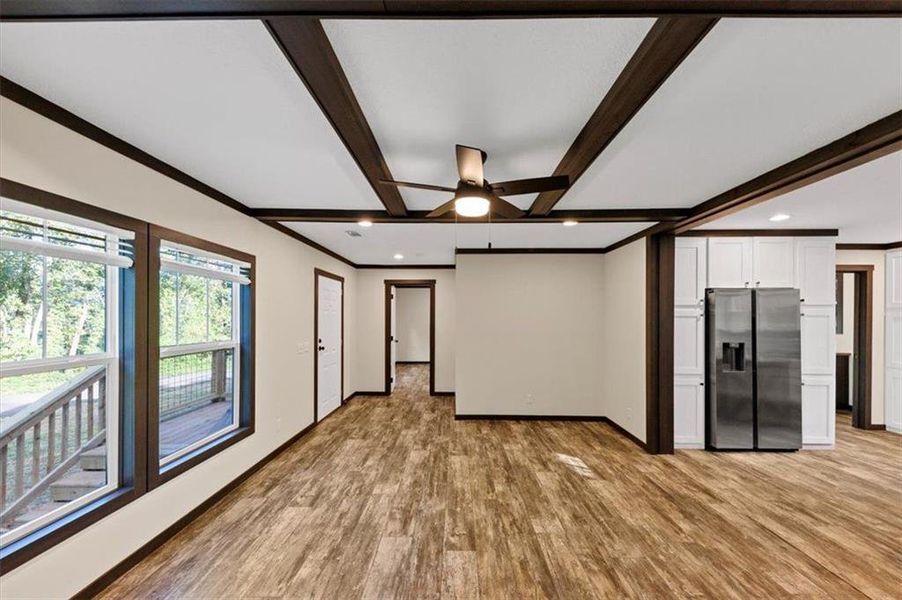 Image 33 of a home in .