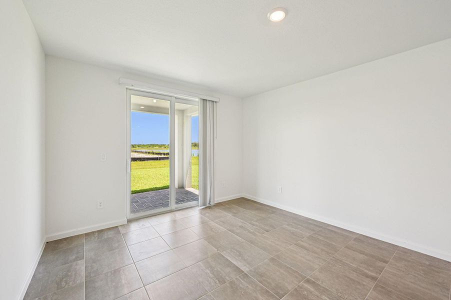 Spacious, unfurnished interior of a new home in Hampton Park - Classic Series, Vero Beach (Image 16). Spacious, unfurnished interior of a new home in Hampton Park - Classic Series, Vero Beach (Image 16).