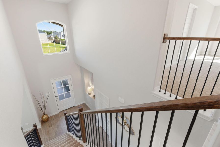 Spacious, unfurnished interior of a new home in , Fresno (Image 41).