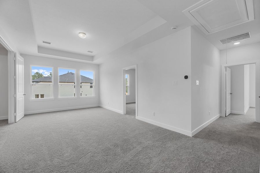 Spacious, unfurnished interior of a new home in COLTON®, Todd Mission (Image 20).