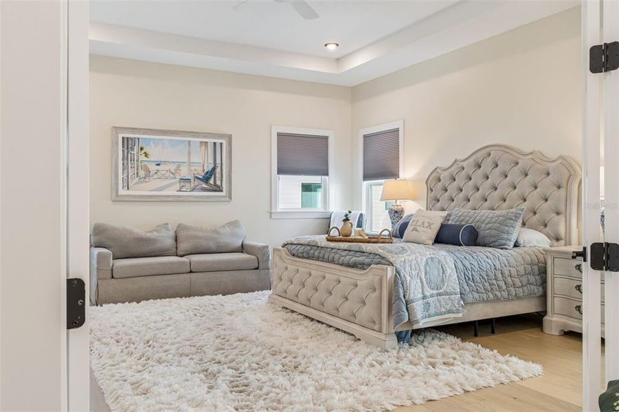 Furnished interior view inside a new home in , Tampa (Image 44).