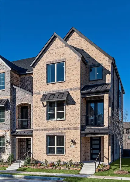 Jamestown - End Unit
Builders Model Home Jamestown - End Unit
Builders Model Home