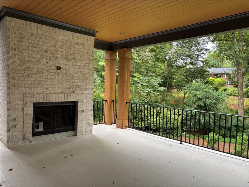 Image 11 of a home in . Image 11 of a home in .