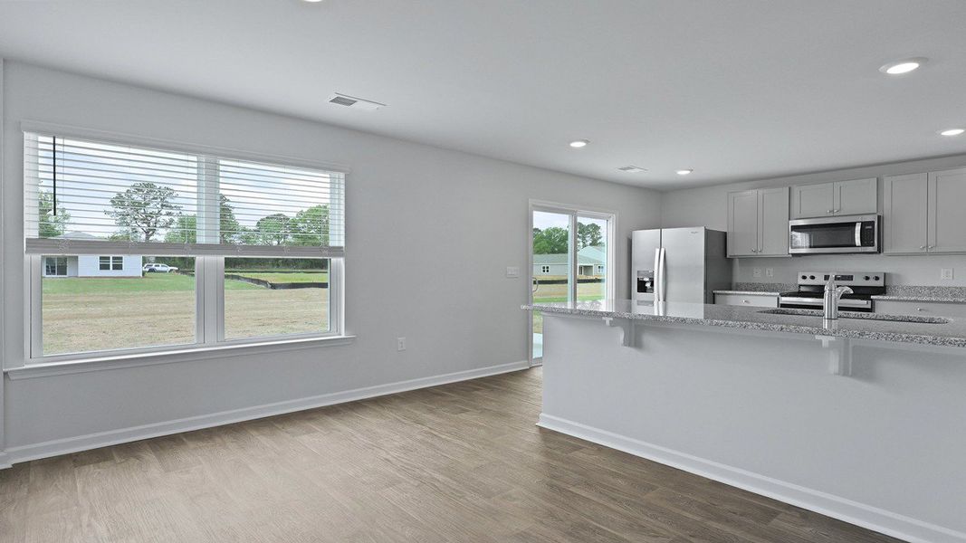 Spacious, unfurnished interior of a new home in Pineview North, Summerville (Image 16).