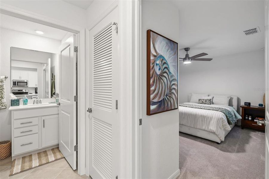 Furnished interior view inside a new home in , Venice (Image 10).