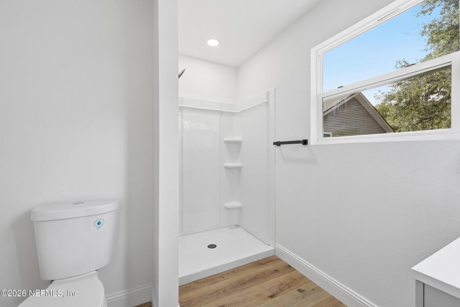 Image 33 of a home in .