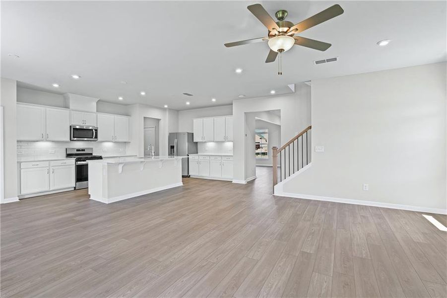 Spacious, unfurnished interior of a new home in Haverhill Estates, Dacula (Image 12).