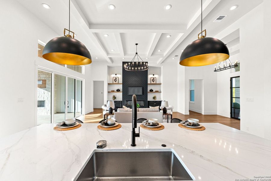 Furnished interior view inside a new home in , Bandera (Image 14).