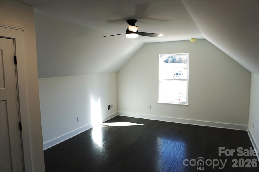 Spacious, unfurnished interior of a new home in , Salisbury (Image 44).