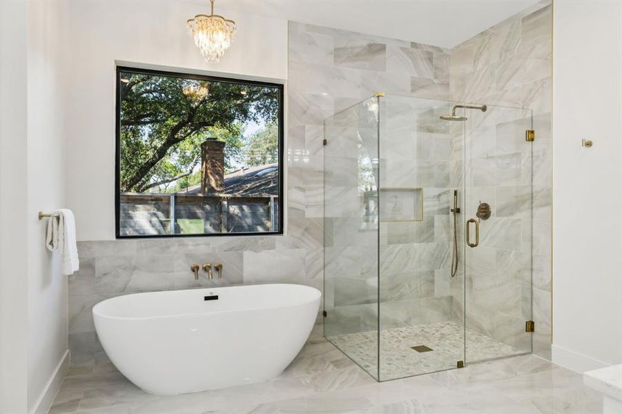 Furnished interior view inside a new home in , Dallas (Image 25).