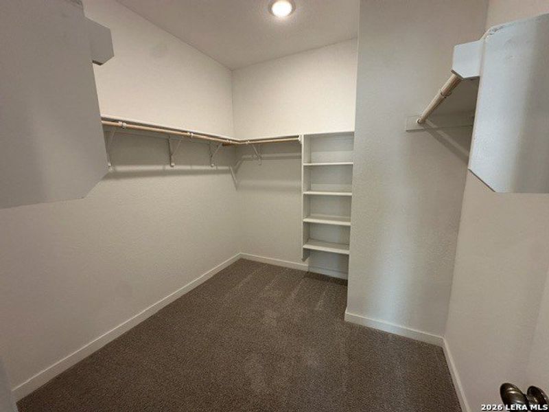 Spacious, unfurnished interior of a new home in Juniper Ranch, Spring Branch (Image 26).