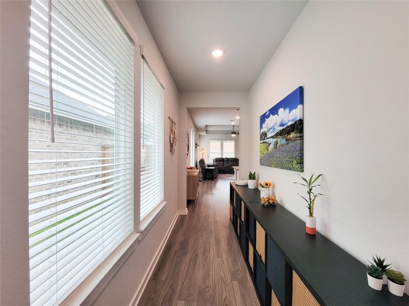Furnished interior view inside a new home in Westridge Cove 40′, Conroe (Image 31).