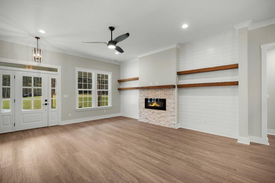 Spacious, unfurnished interior of a new home in , Calhoun (Image 13).