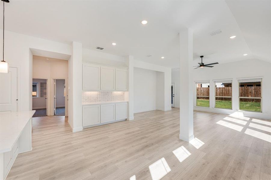 Spacious, unfurnished interior of a new home in West Crossing, Anna (Image 23). Spacious, unfurnished interior of a new home in West Crossing, Anna (Image 23).