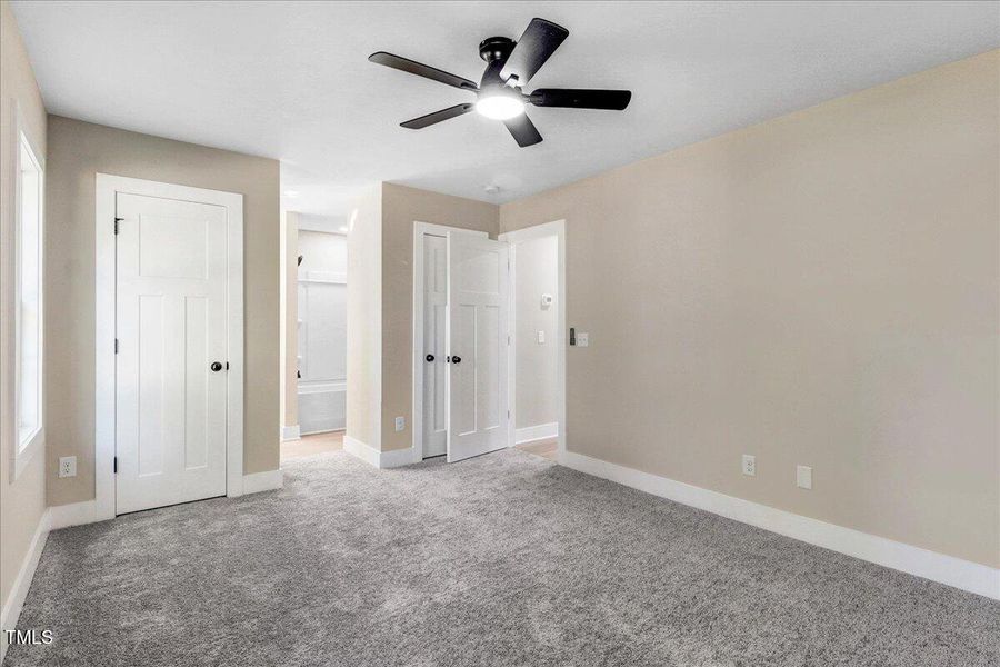 27-1201 Crawford St S-27 27-1201 Crawford St S-27