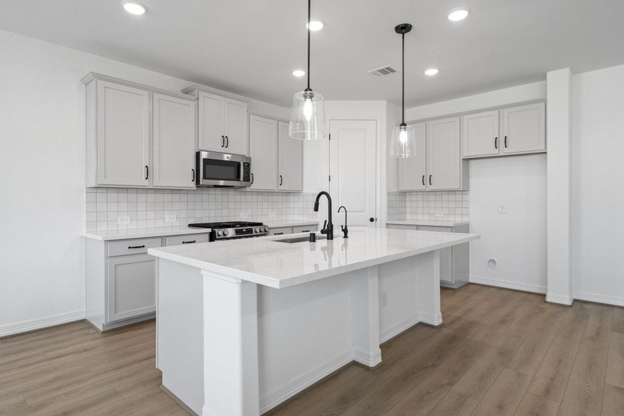 Note: Sample product photo. Actual exterior and interior selections may vary by homesite. Photo may be virtually staged Note: Sample product photo. Actual exterior and interior selections may vary by homesite. Photo may be virtually staged