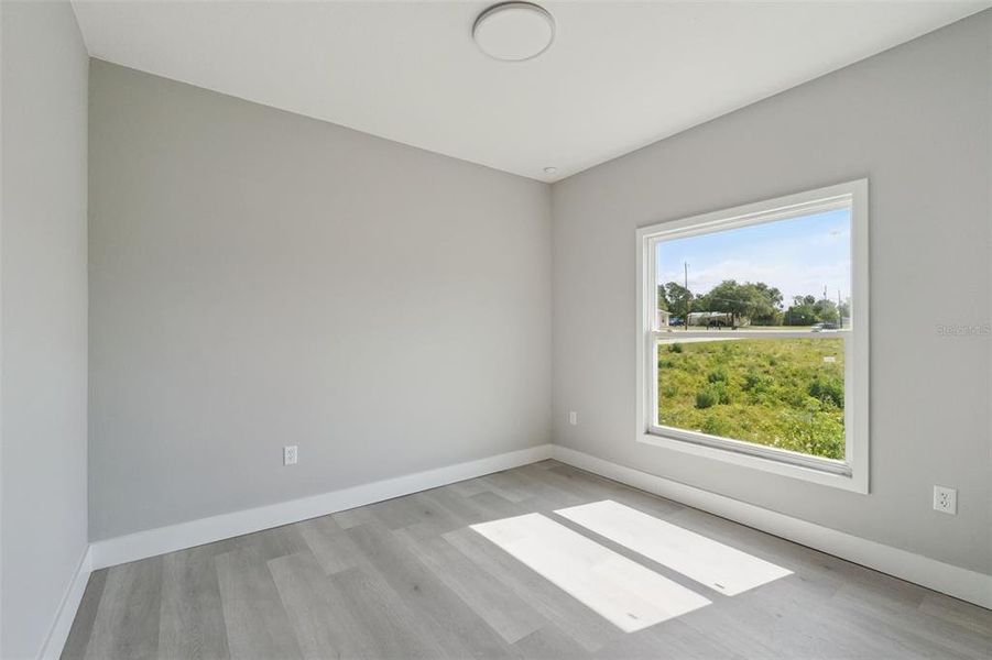 Spacious, unfurnished interior of a new home in , Davenport (Image 22).
