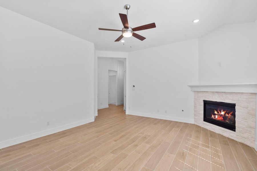 Photos are REPRESENTATIVE of the home /floor plan and are NOT of the actual home. Selections, features, and room options may vary. Photos are REPRESENTATIVE of the home /floor plan and are NOT of the actual home. Selections, features, and room options may vary.