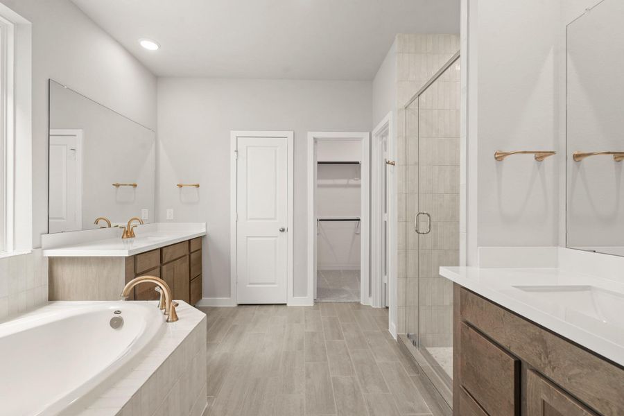 Furnished interior view inside a new home in Elyson 45' & 70', Katy (Image 6).