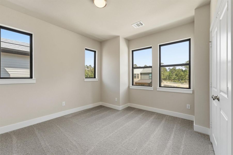 Spacious, unfurnished interior of a new home in Two Step Farm - Symphony Collection, Montgomery (Image 14).
