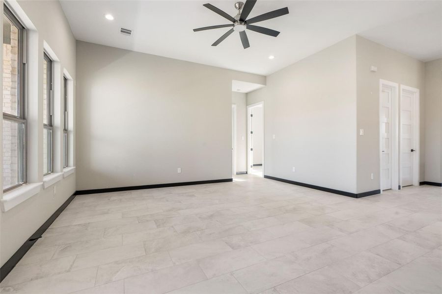 Spacious, unfurnished interior of a new home in , Sweeny (Image 36). Spacious, unfurnished interior of a new home in , Sweeny (Image 36).