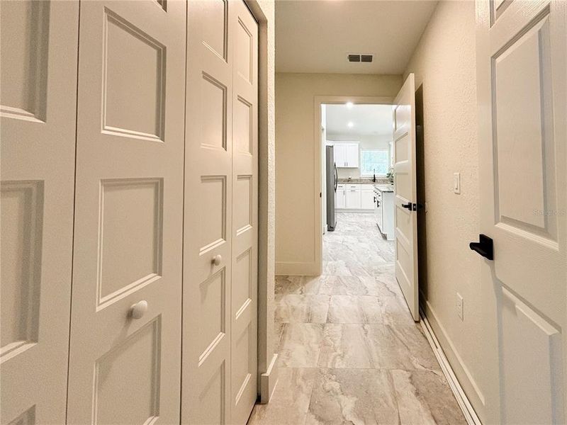 Spacious, unfurnished interior of a new home in , Dunnellon (Image 46).