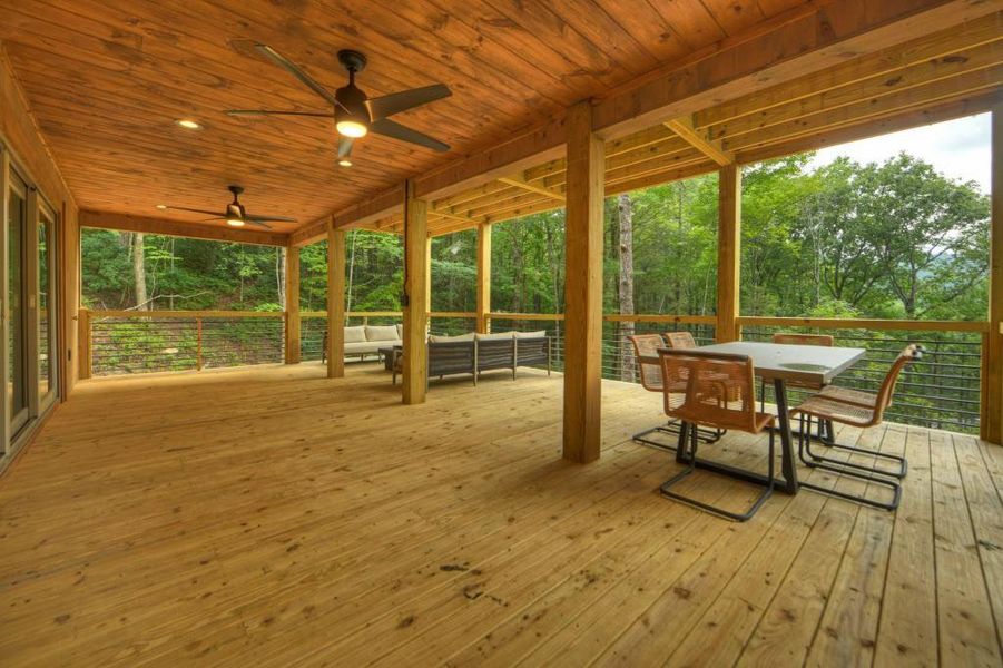Community amenities in , Cherry Log (Image 47). Community amenities in , Cherry Log (Image 47).
