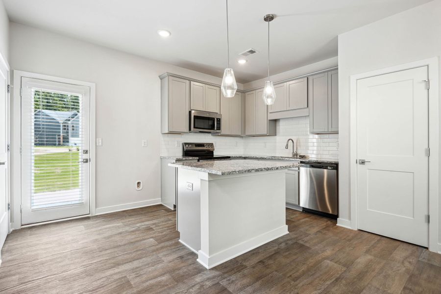 3br New Home in McDonough, GA.  - Slide 11