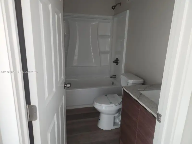 Image 11 of a home in .