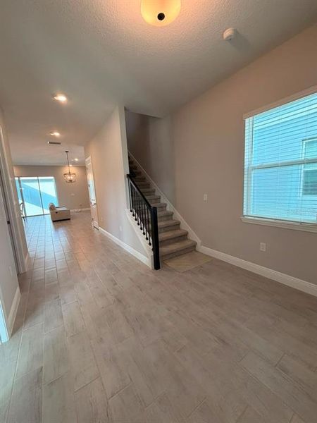 Spacious, unfurnished interior of a new home in , Winter Garden (Image 21).