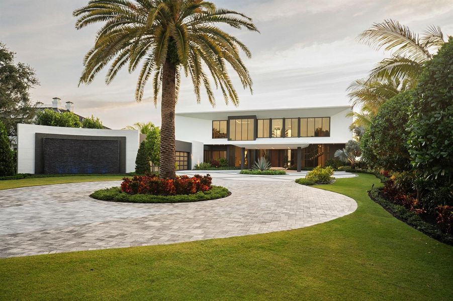 5211 Pennock Point Road 5211 Pennock Point Road