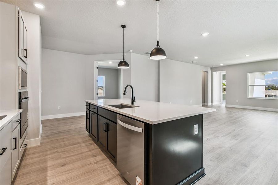 Furnished interior view inside a new home in North River Ranch – Garden Series, Parrish (Image 11). Furnished interior view inside a new home in North River Ranch – Garden Series, Parrish (Image 11).