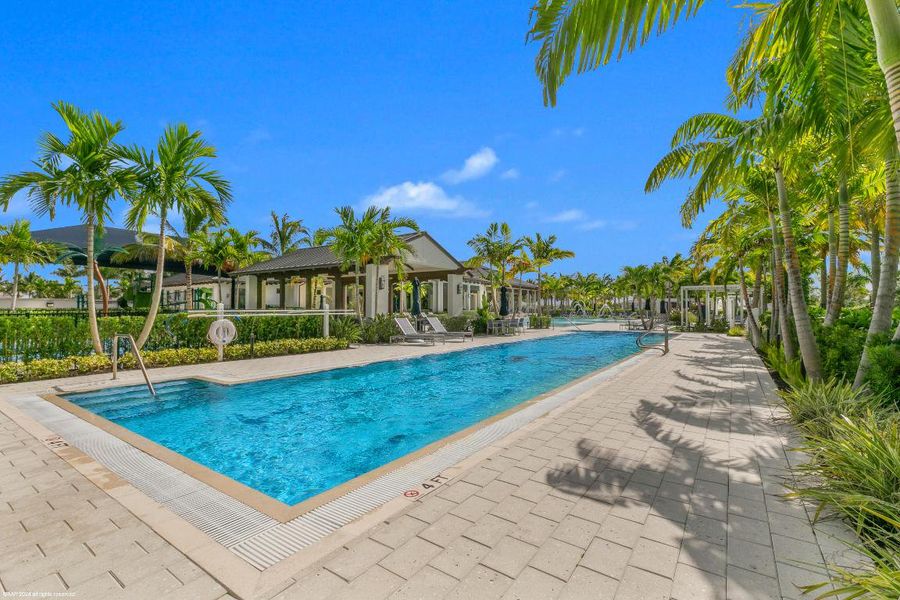 Avondale at Avenir Resort Pool d AAP 202 Avondale at Avenir Resort Pool d AAP 202