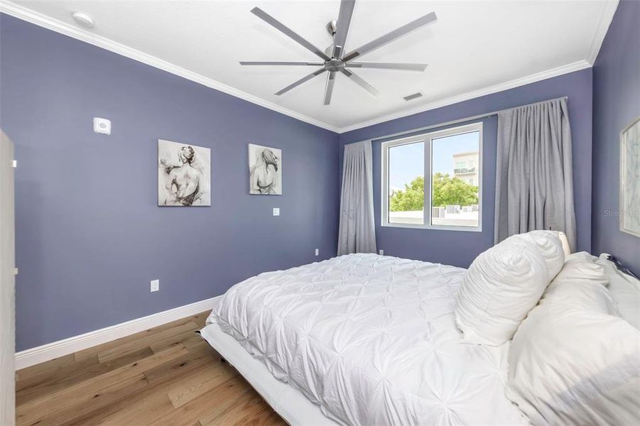 Furnished interior view inside a new home in Castille Urbana, St. Petersburg (Image 38).