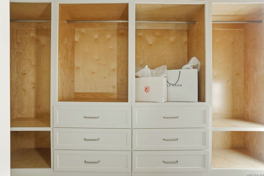 Image 62 of a home in .