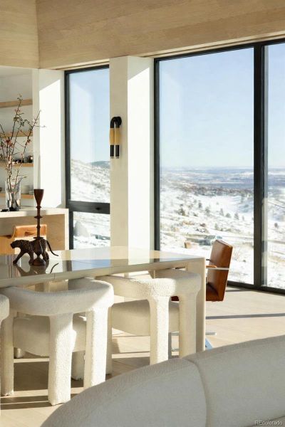 Image 26 of a home in .