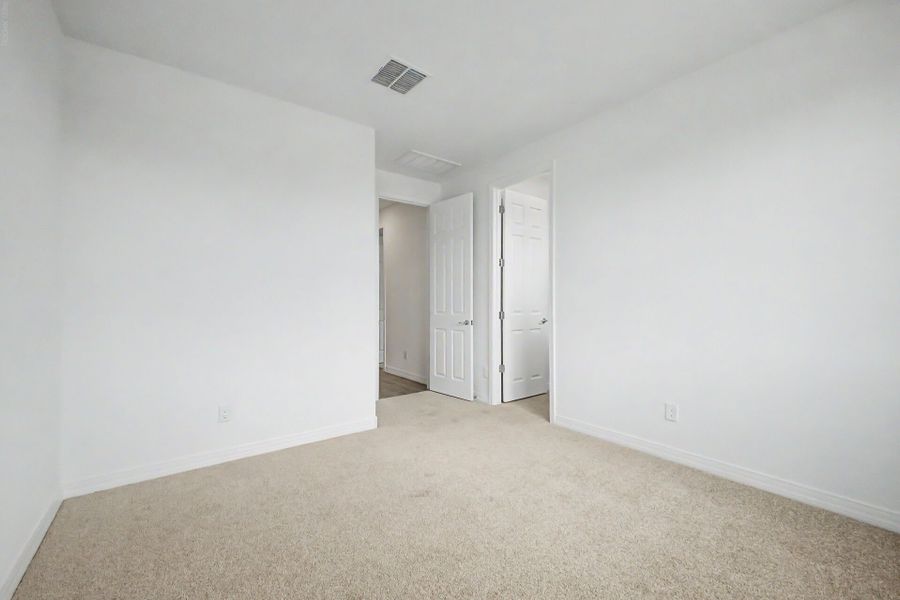 Spacious, unfurnished interior of a new home in Tierra Vistoso, Surprise (Image 12). Spacious, unfurnished interior of a new home in Tierra Vistoso, Surprise (Image 12).