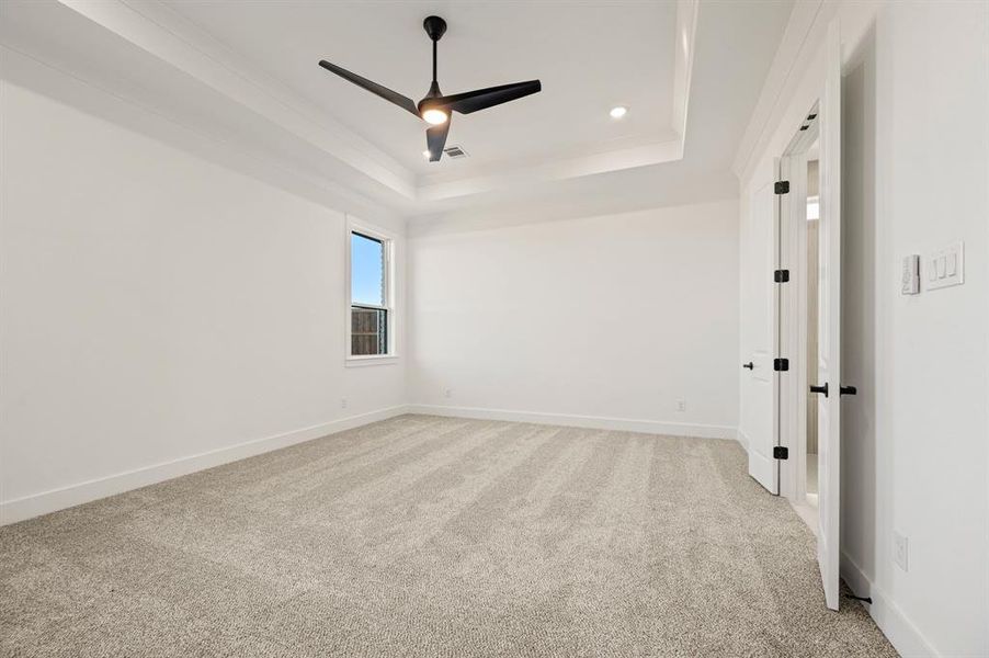Spacious, unfurnished interior of a new home in , Haslet (Image 31).