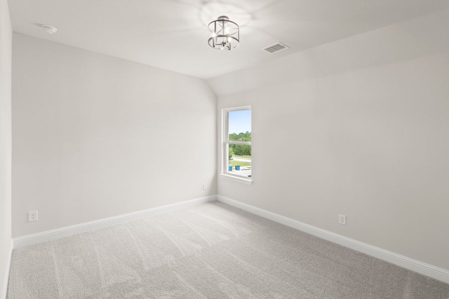 Spacious, unfurnished interior of a new home in Nelson Lake Estates, Rockwall (Image 26). Spacious, unfurnished interior of a new home in Nelson Lake Estates, Rockwall (Image 26).