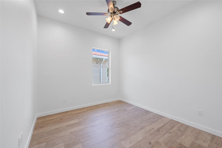 Spacious, unfurnished interior of a new home in , Fort Lauderdale (Image 15). Spacious, unfurnished interior of a new home in , Fort Lauderdale (Image 15).